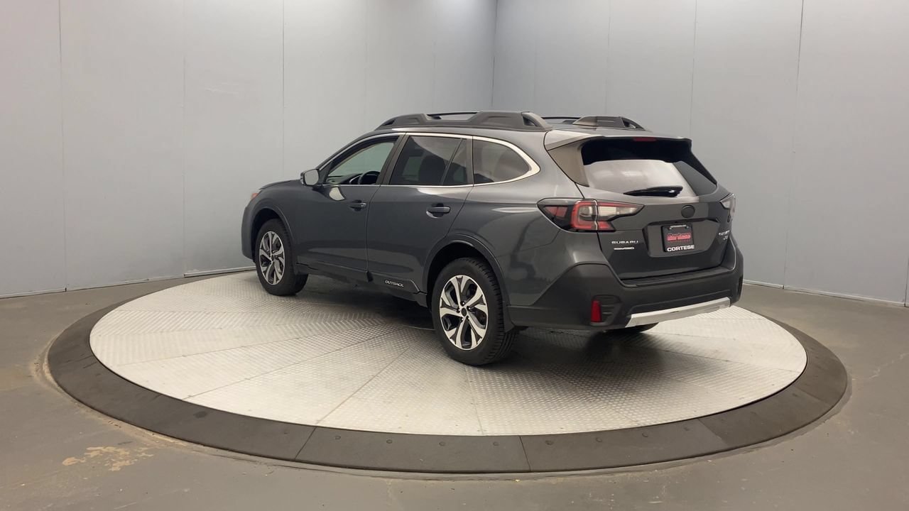 Used 2021 Subaru Outback Limited XT AWD/4WD image 3