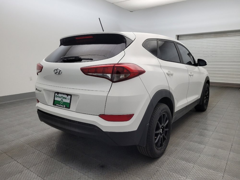 Used 2016 Hyundai Tucson SE image 9