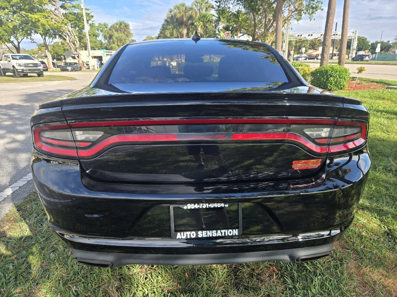 Used 2016 Dodge Charger R/T image 8