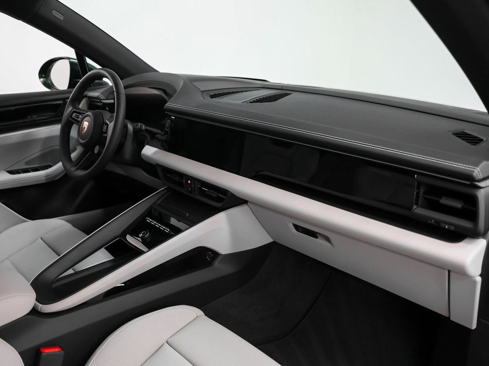 New 2025 Porsche Macan 4S Electric image 24