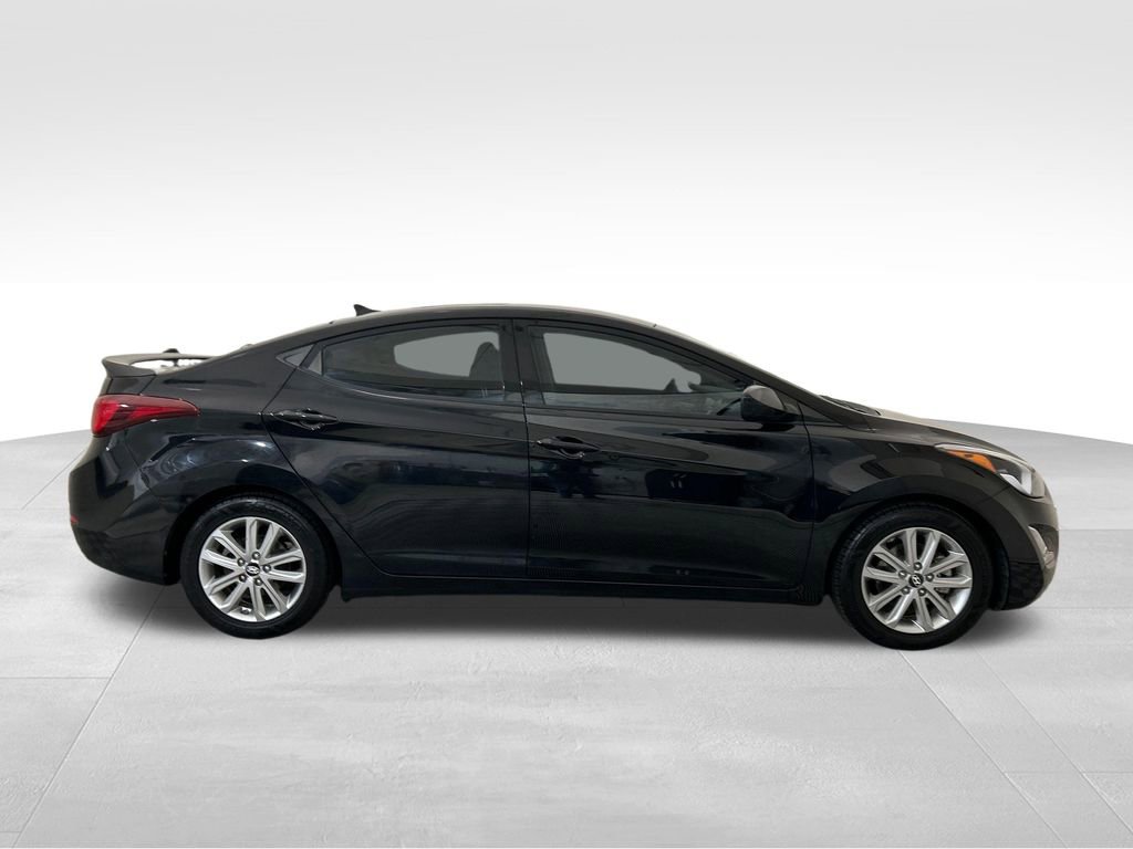 Used 2015 Hyundai Elantra SE w/ Option Group 02 image 6