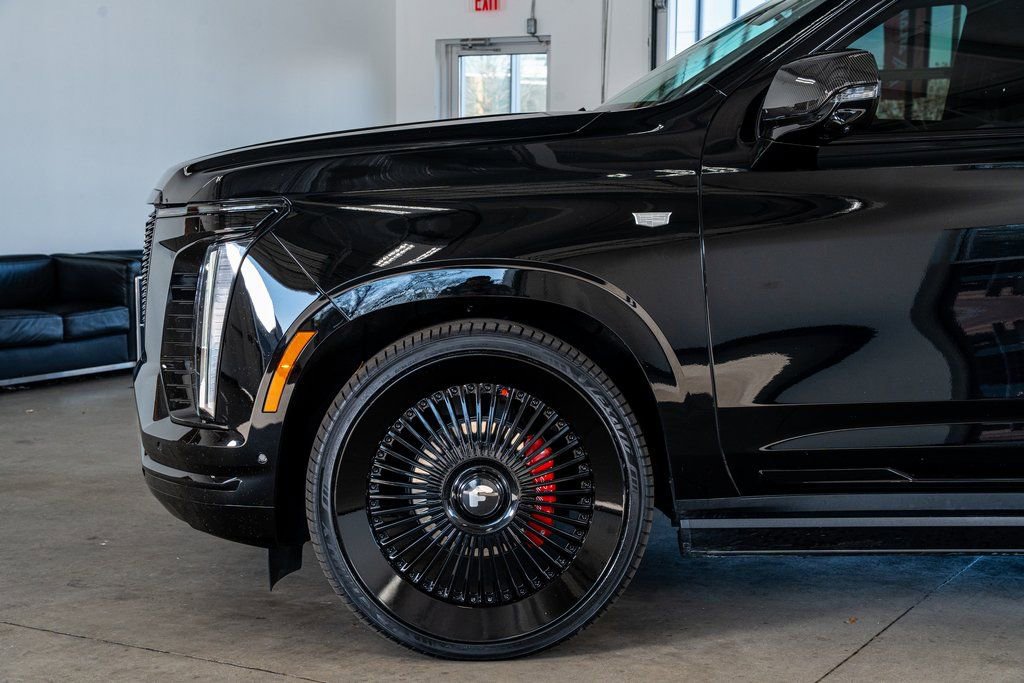 Used 2025 Cadillac Escalade Sport Platinum w/ LPO, Floor Liner Package image 9