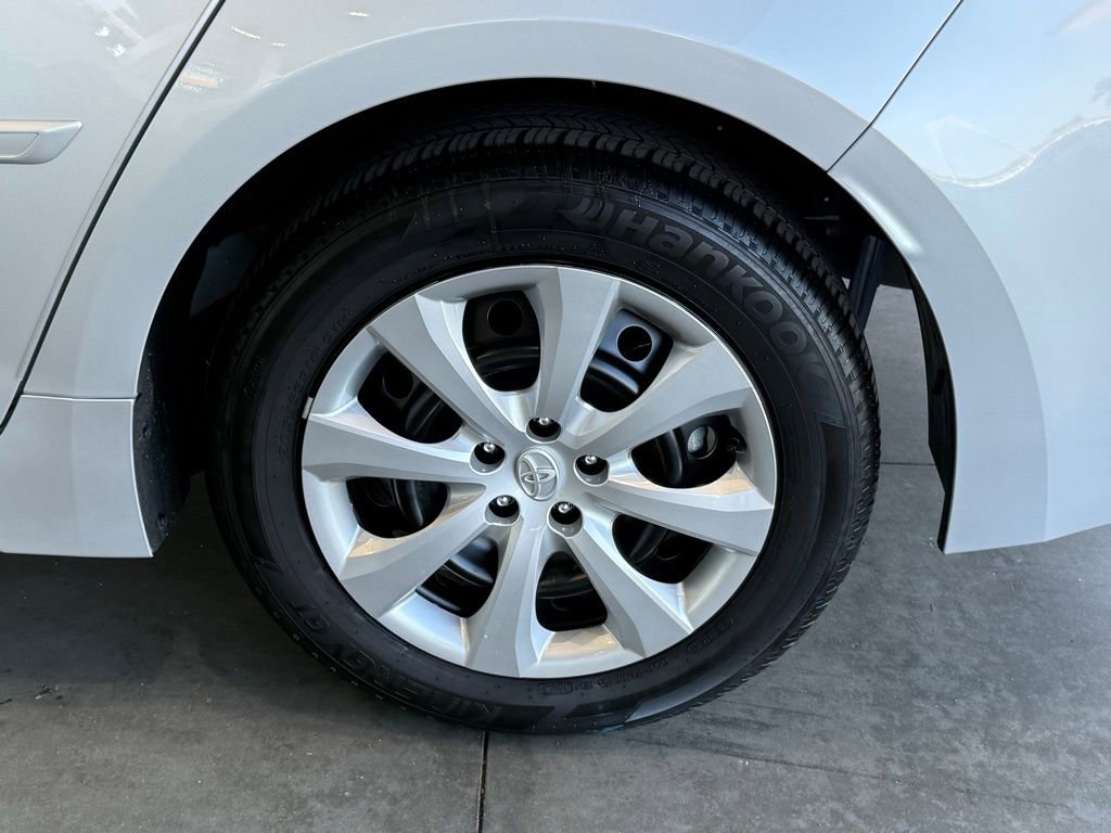 Certified 2025 Toyota Corolla LE image 16