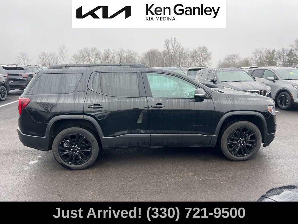 Used 2023 GMC Acadia SLE w/ Elevation Edition image 4