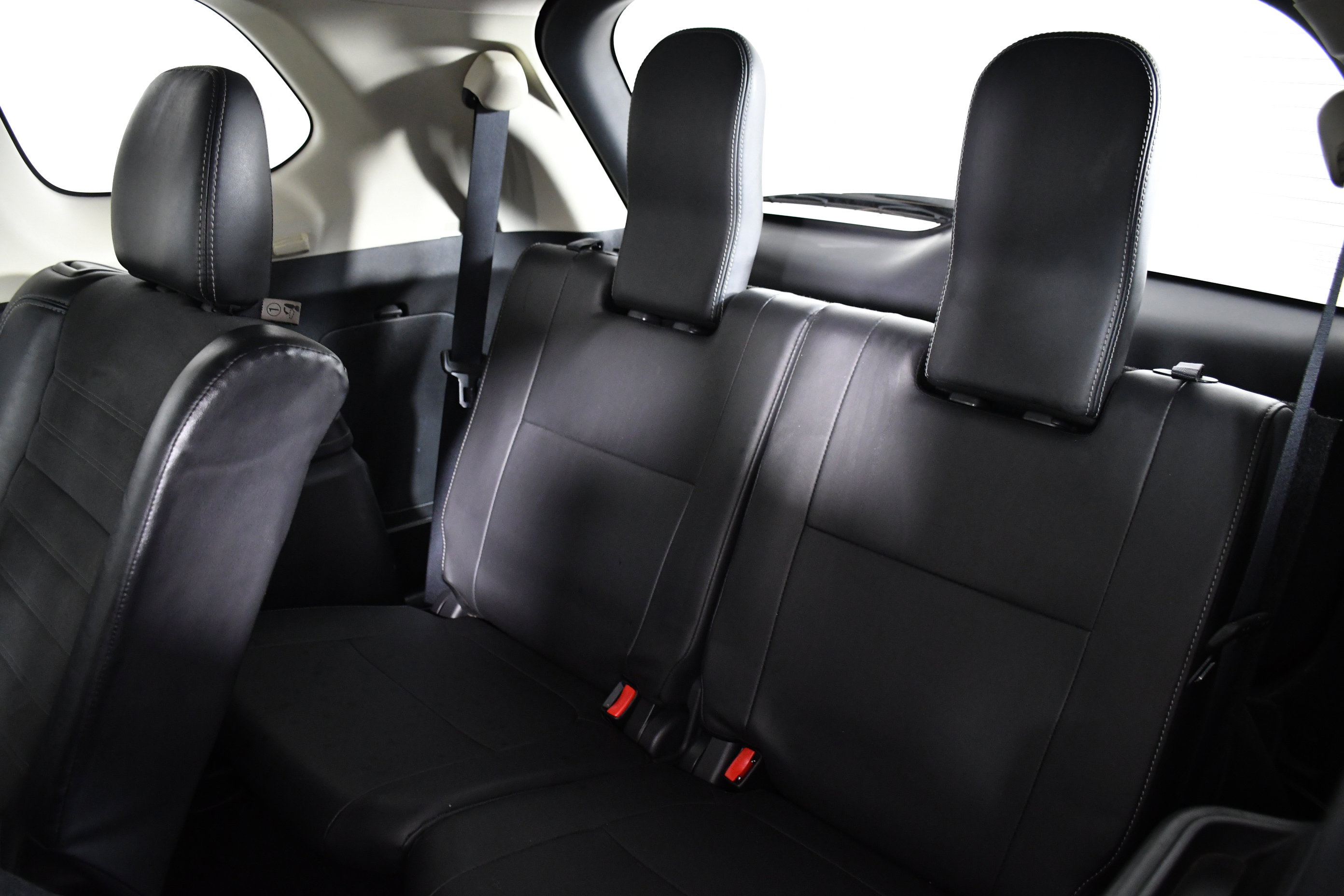 Used 2019 Mitsubishi Outlander LE image 24