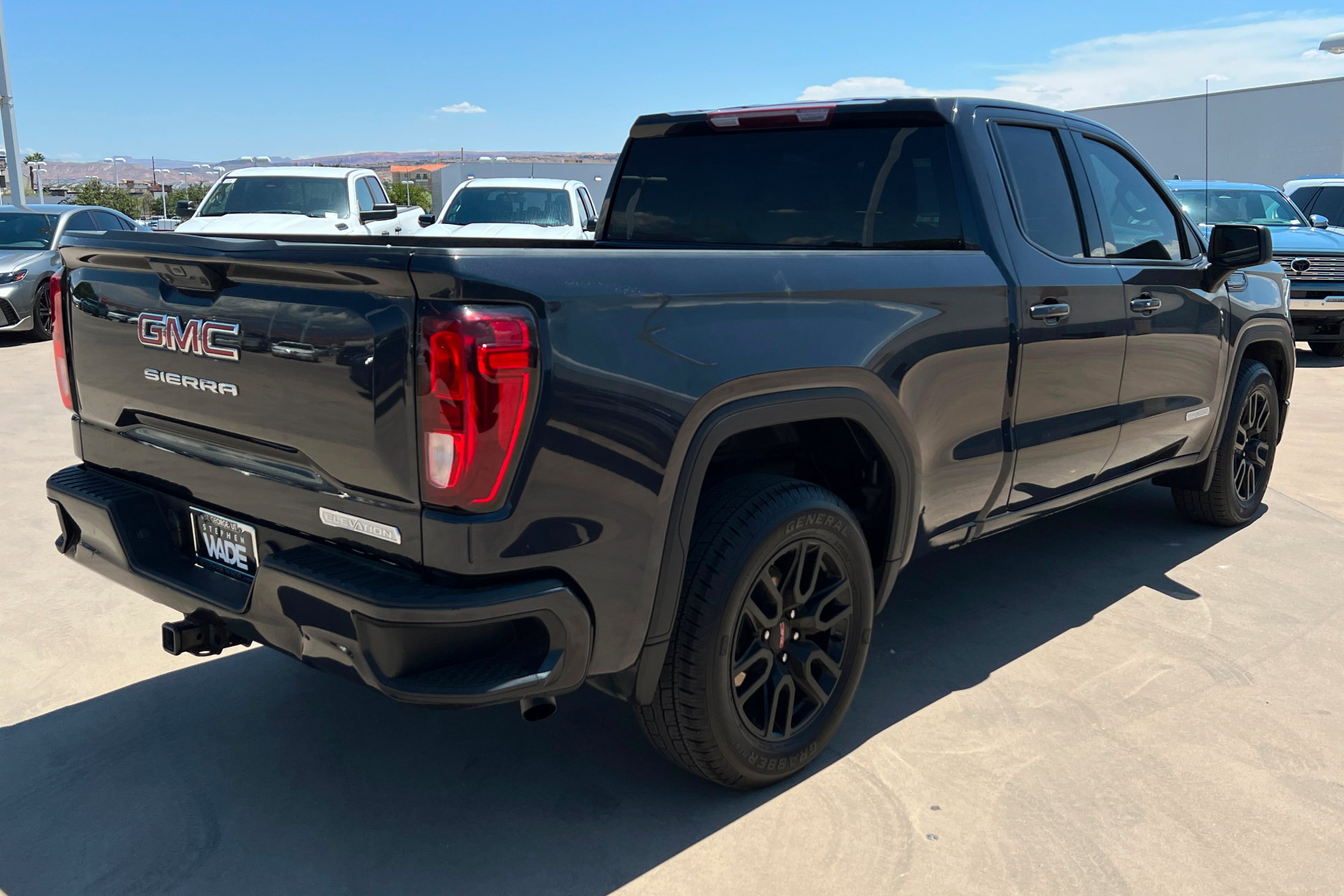 Used 2024 GMC Sierra 1500 Elevation RWD image 6