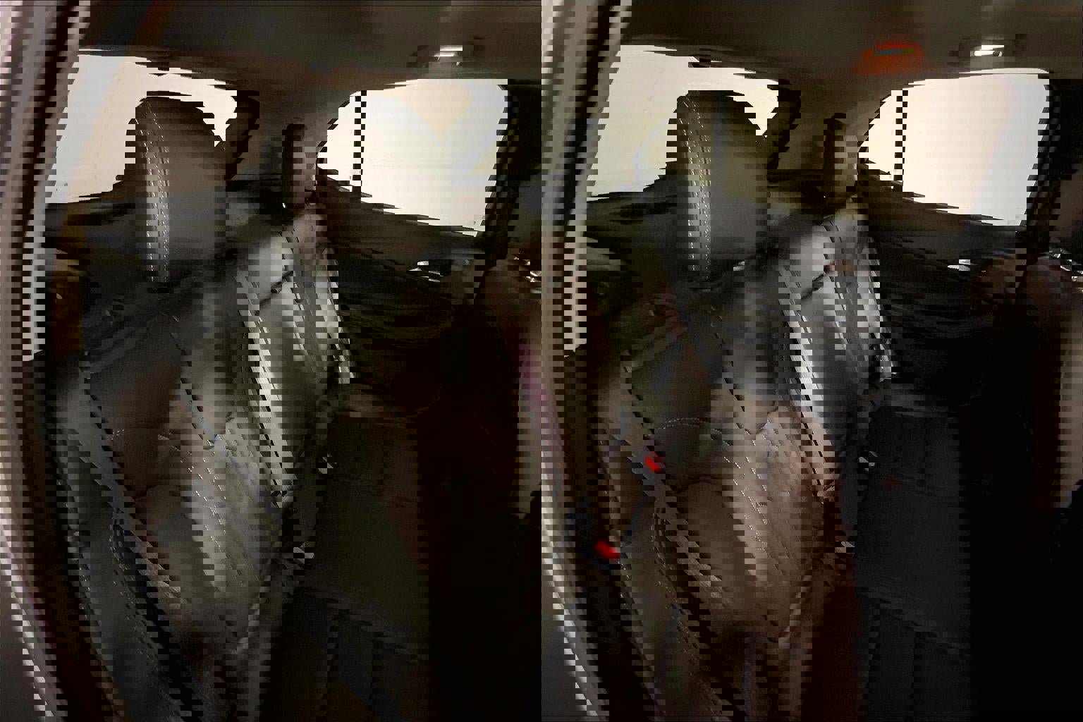 Used 2024 Buick Encore GX Avenir w/ Avenir Technology Package image 23