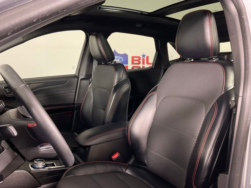 Used 2023 Ford Escape ST-Line w/ Tech Pack #1 FWD image 14