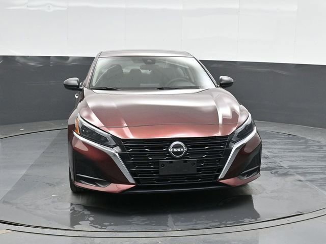 Used 2025 Nissan Altima 2.5 SV image 6