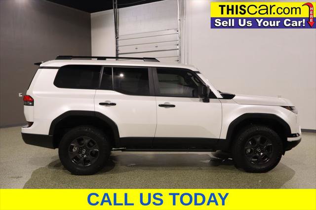 Used 2025 Lexus GX 550 AWD/4WD image 11