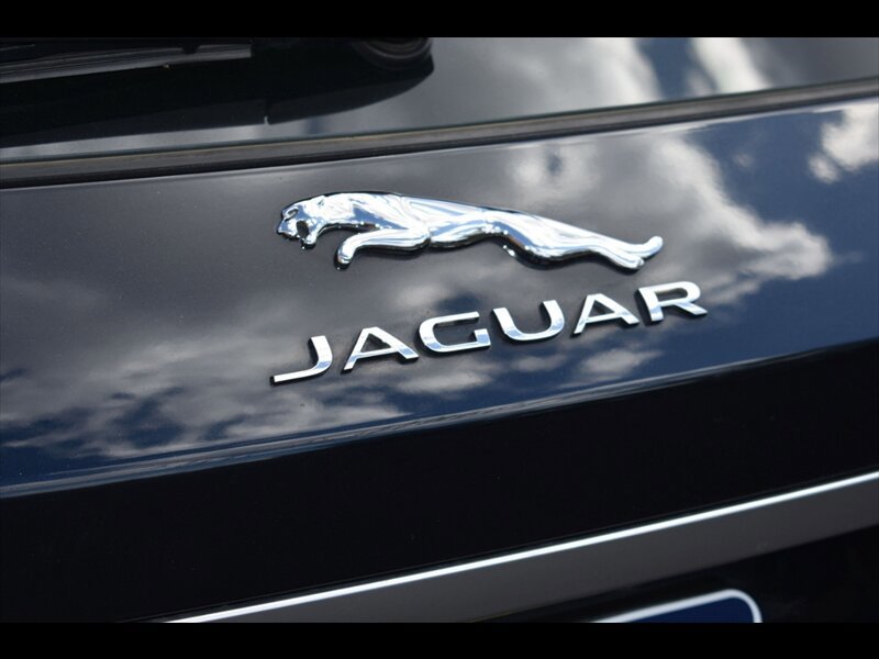 Used 2018 Jaguar XF First Edition AWD/4WD image 51