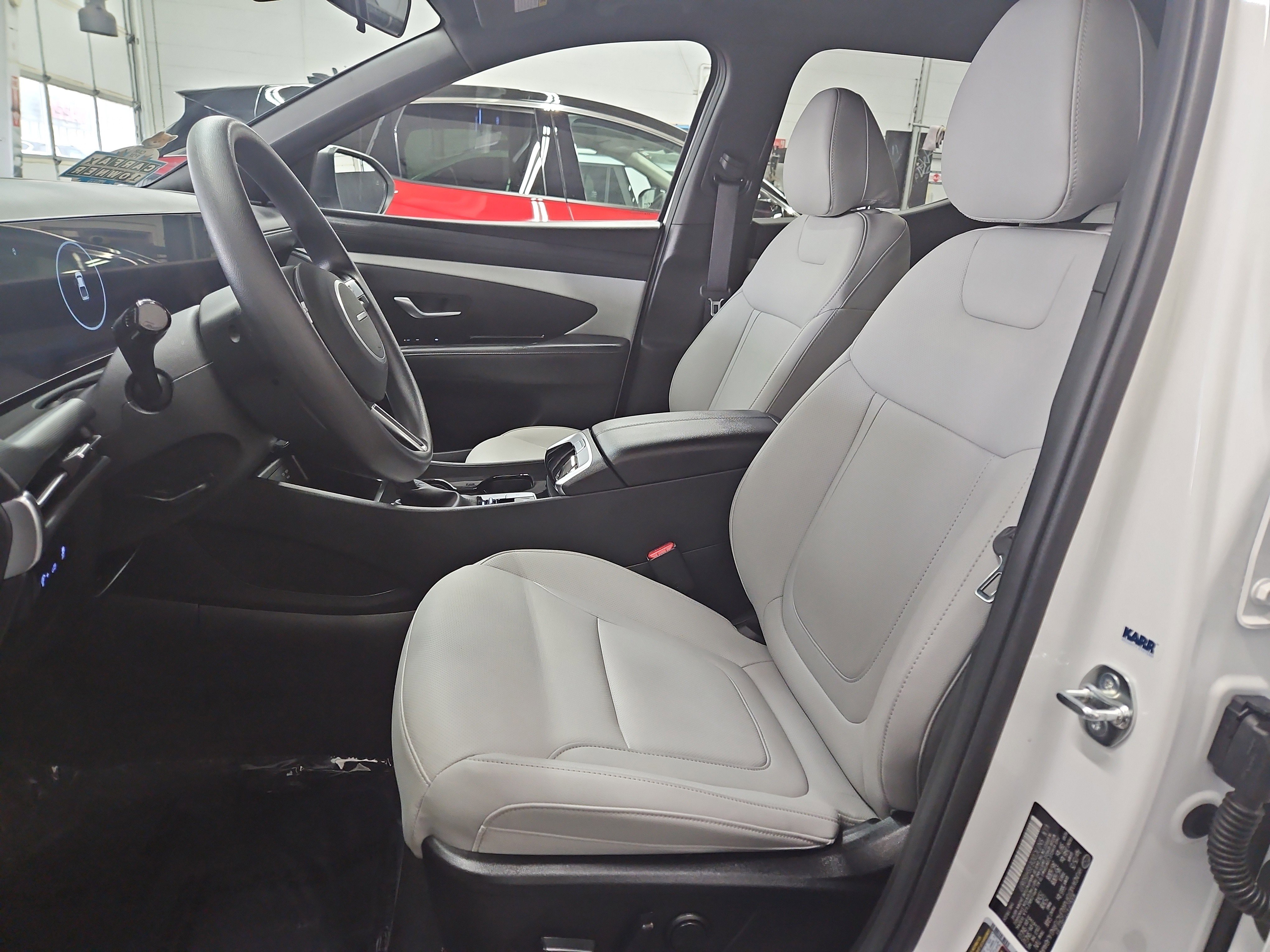 Used 2025 Hyundai Santa Cruz SEL image 16