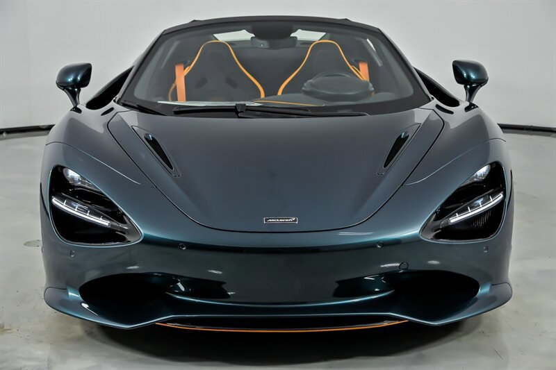 Used 2024 McLaren 750S Spider RWD image 5