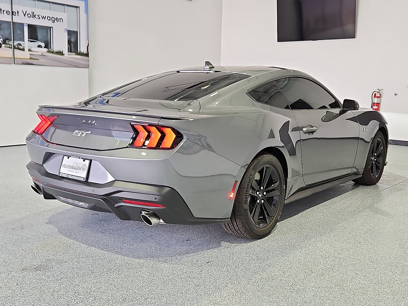 Used 2025 Ford Mustang GT image 3