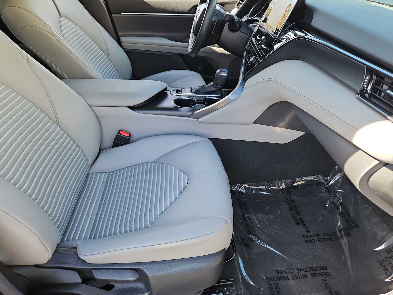 Used 2024 Toyota Camry SE FWD image 21