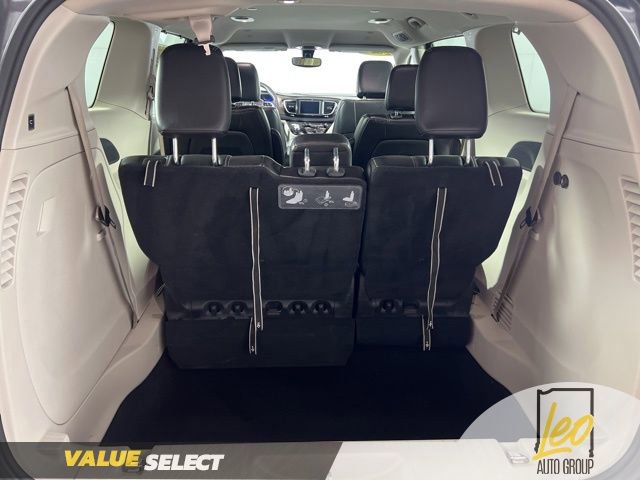 Used 2021 Chrysler Voyager Lxi image 7