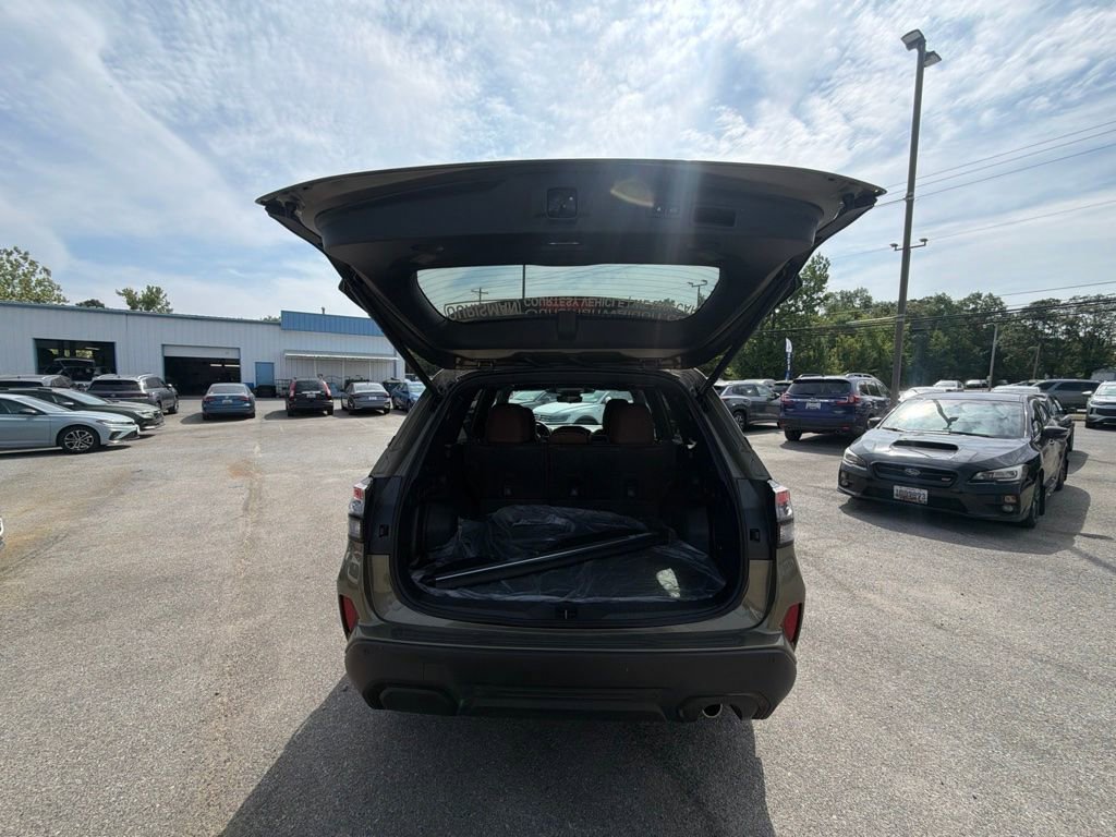 Used 2026 Subaru Forester Touring AWD/4WD image 5