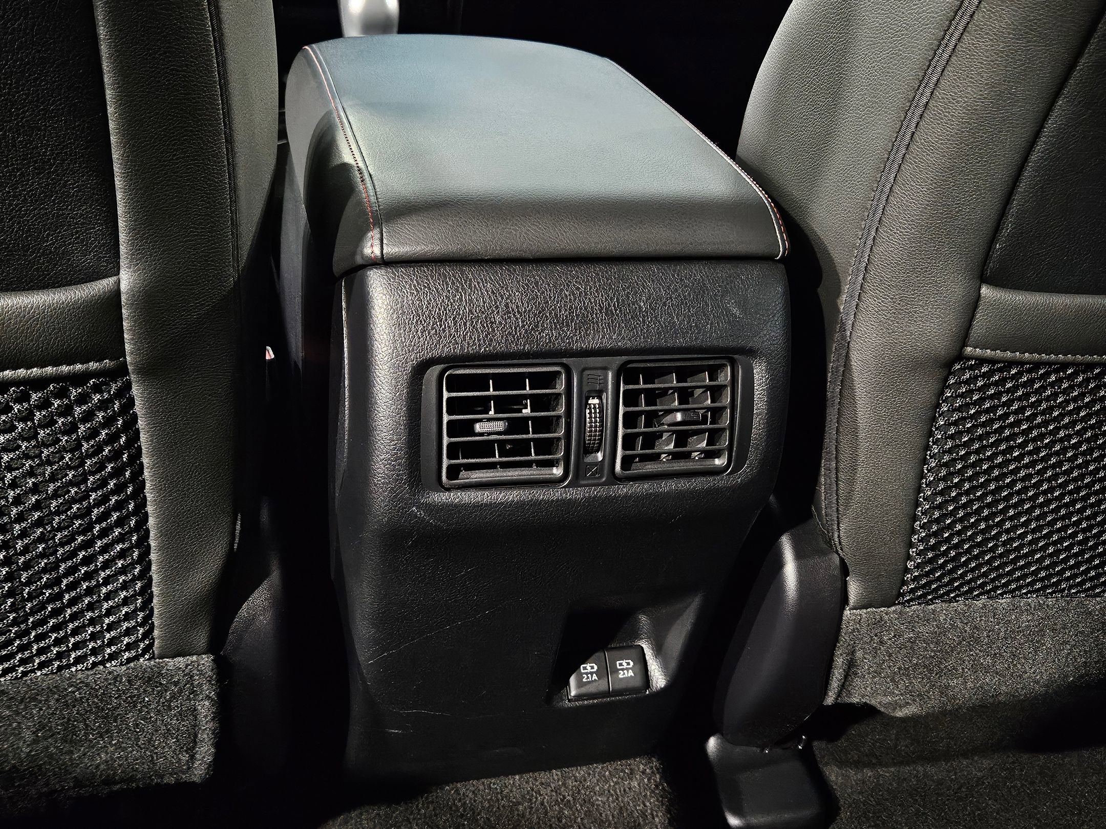 Used 2020 Toyota 4Runner TRD Off-Road Premium image 36