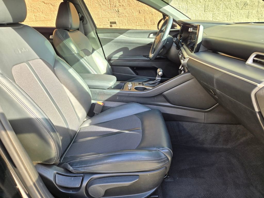 Used 2024 Kia K5 GT-Line w/ GT-Line Premium Package image 18