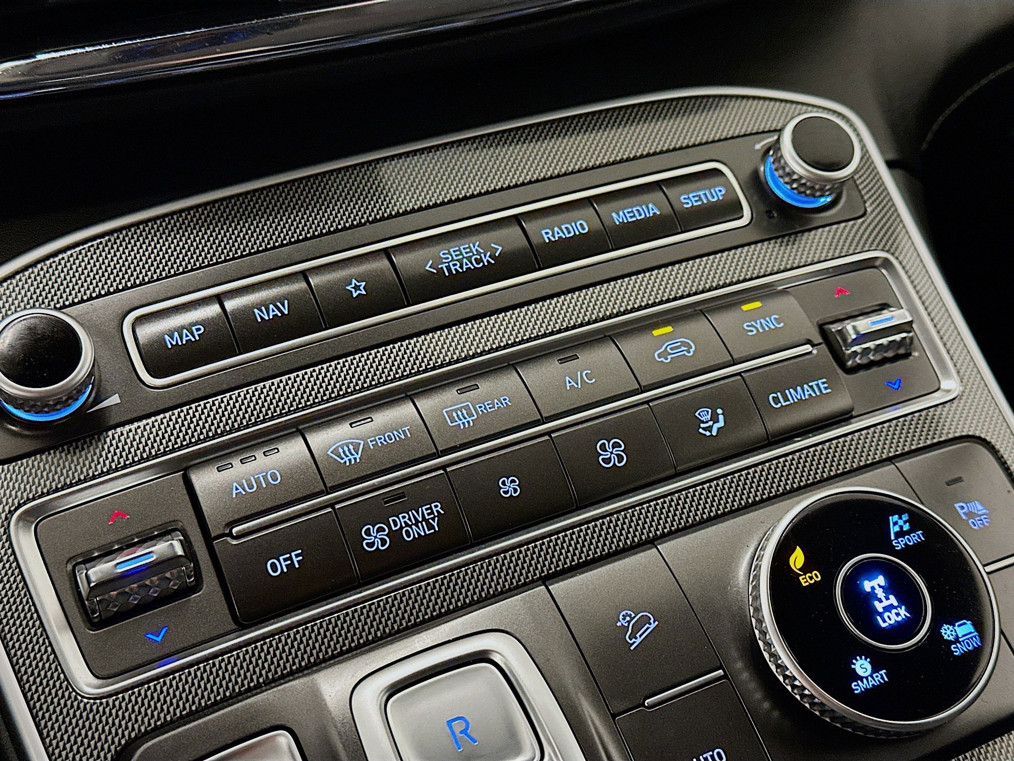 Used 2023 Hyundai Santa Fe SEL Premium image 24