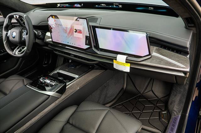 New 2027 BMW 740i xDrive AWD/4WD image 22