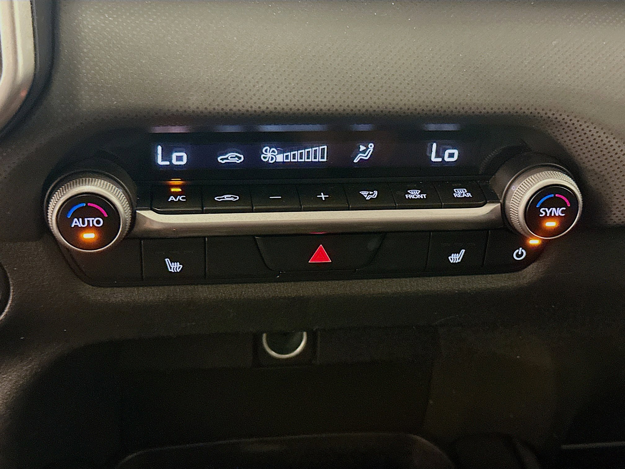 Used 2025 MAZDA CX-50 AWD 2.5 S w/ Preferred Package image 24