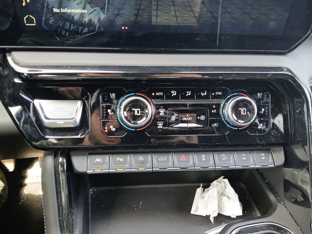 Used 2024 GMC Sierra 1500 AT4X image 14