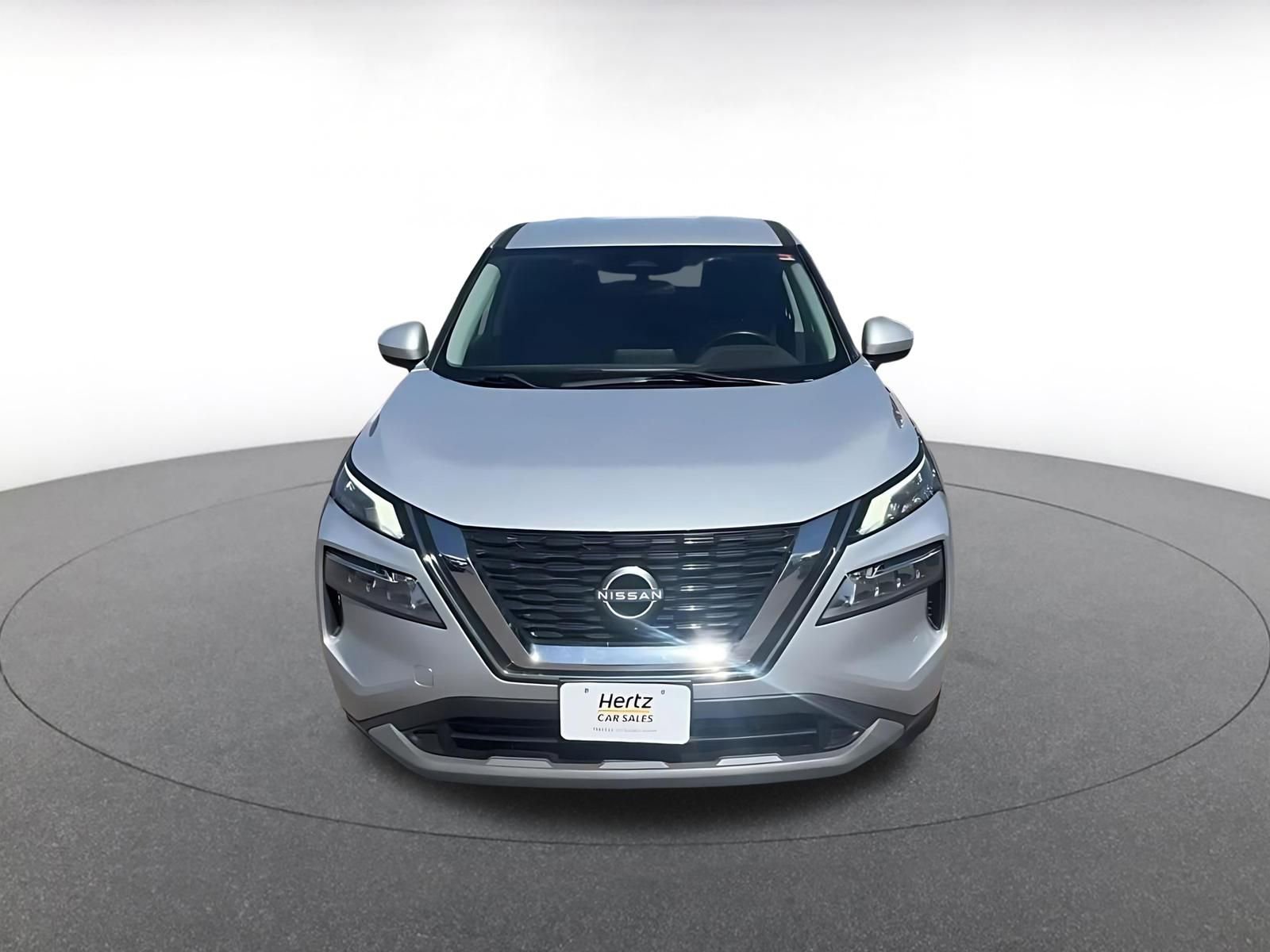 Used 2023 Nissan Rogue SV AWD/4WD image 4