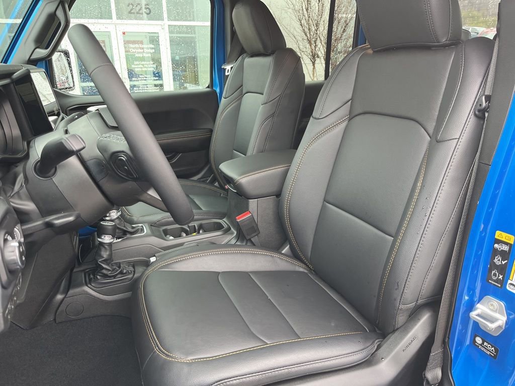 New 2026 Jeep Gladiator Sport image 4