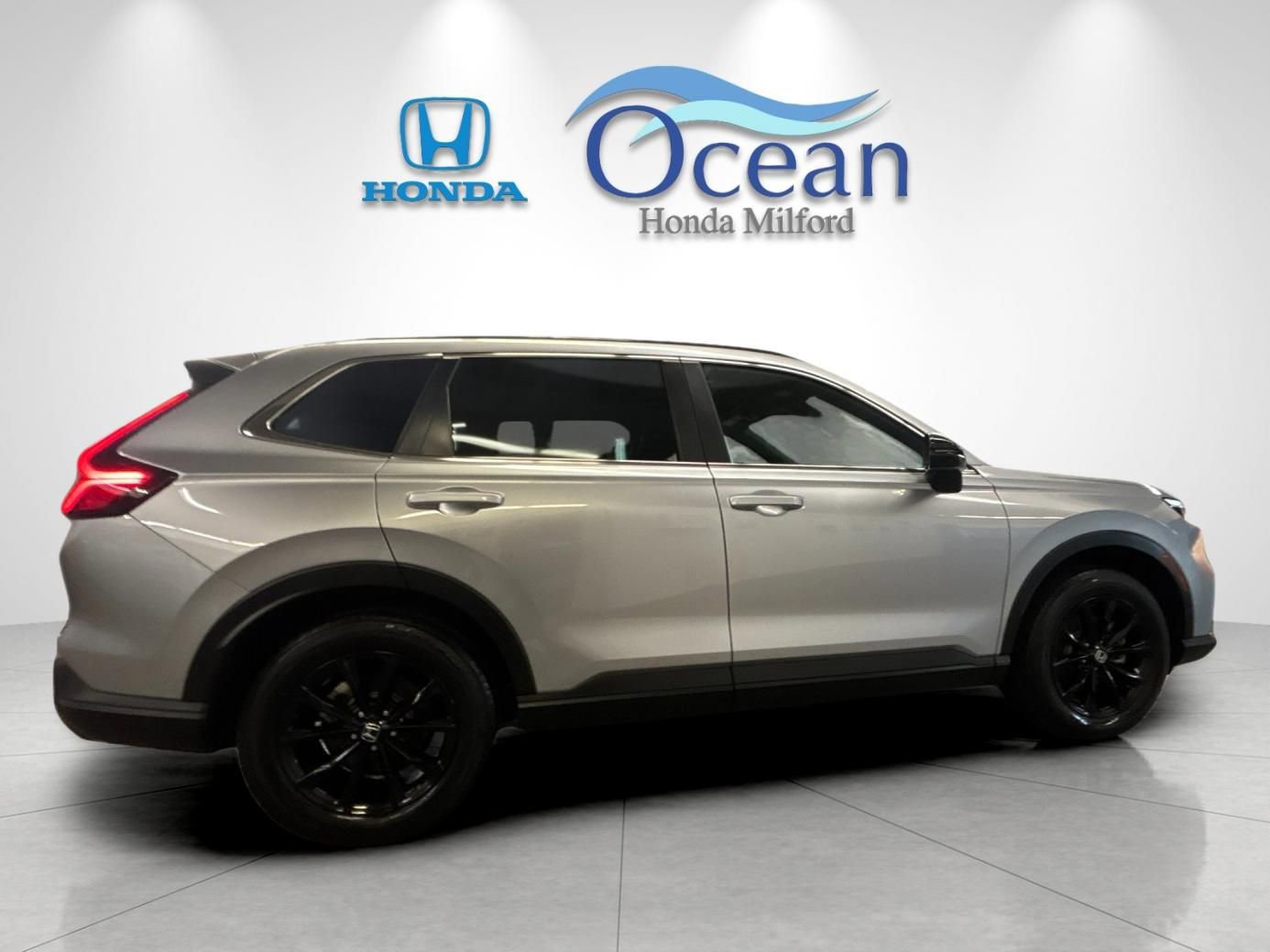 Used 2024 Honda CR-V Sport-L image 2