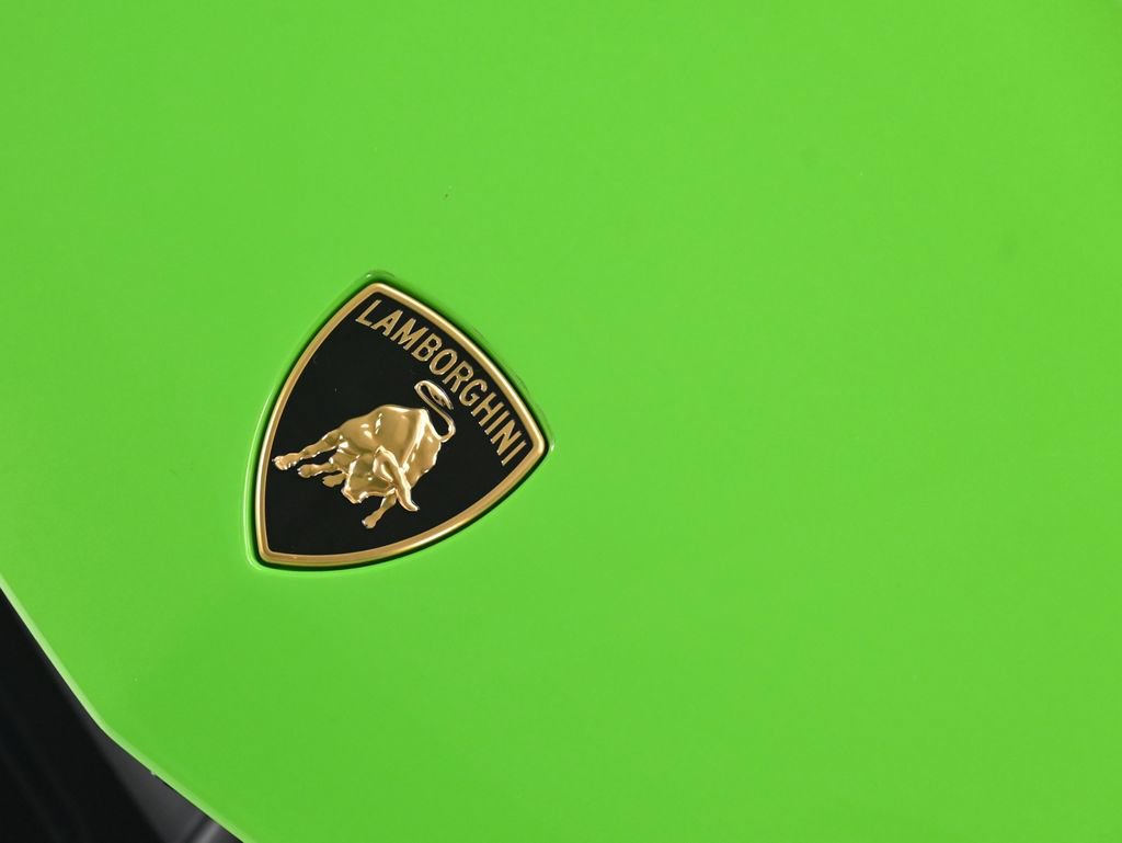 Used 2024 Lamborghini Revuelto AWD/4WD image 20