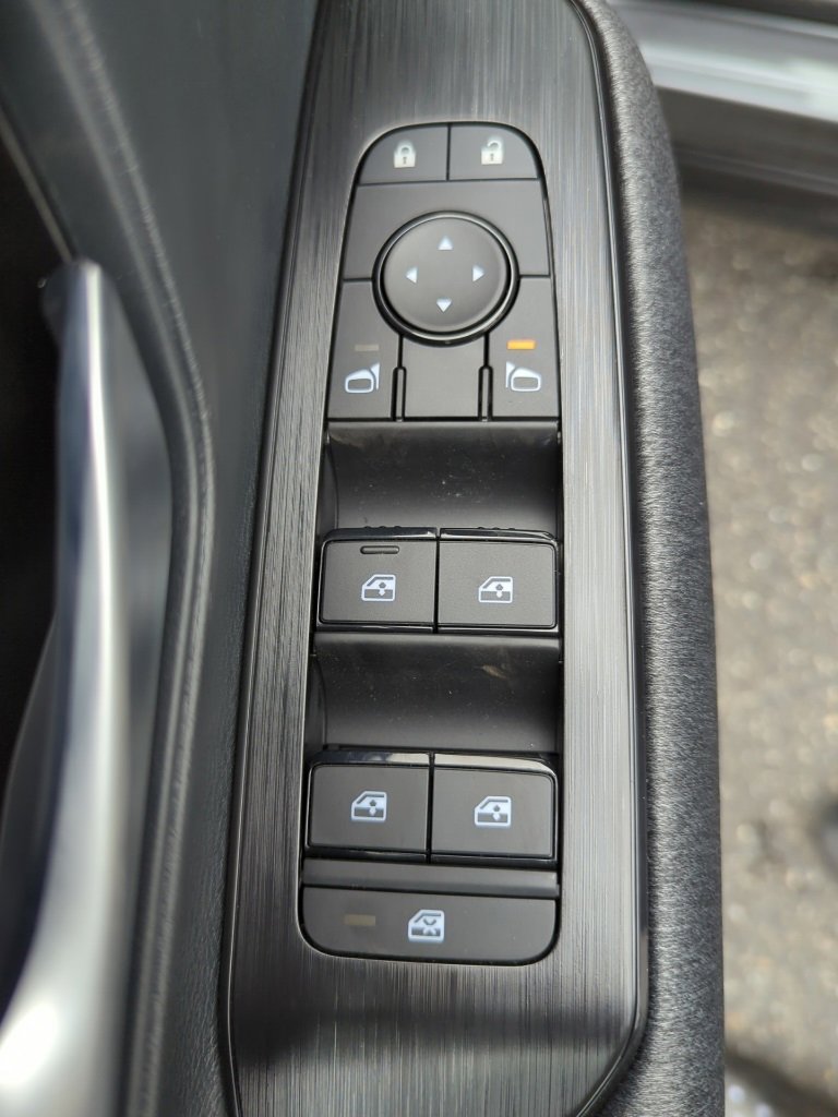 New 2026 Nissan Kicks SV w/ Cold Weather Package image 26