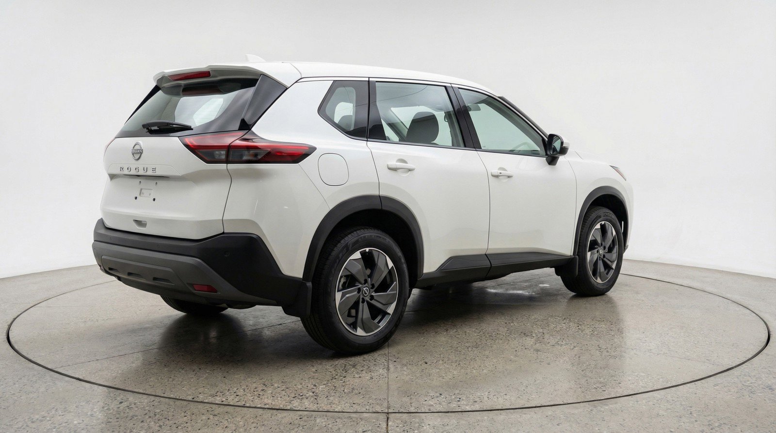 Used 2025 Nissan Rogue SV image 9