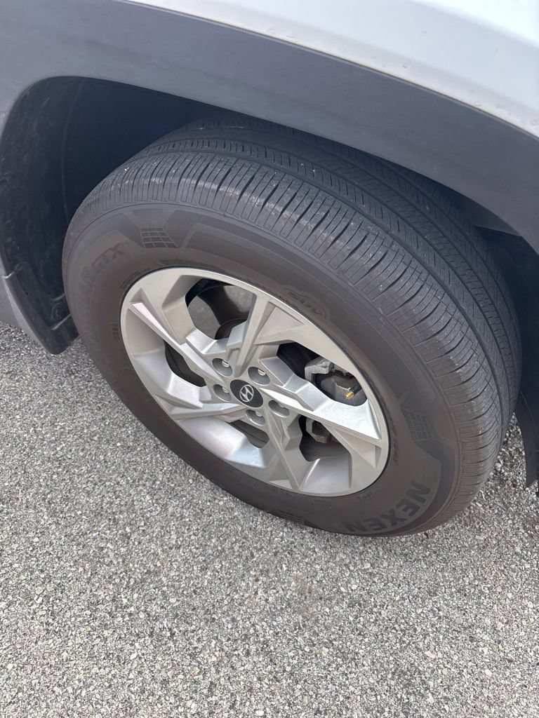Certified 2023 Hyundai Tucson SEL AWD/4WD image 15