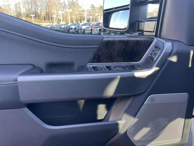 New 2026 Ford F250 Lariat w/ Black Appearance Package image 13