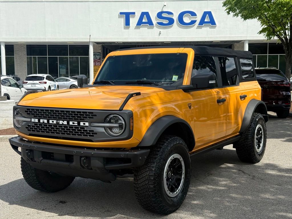Used 2022 Ford Bronco Badlands w/ Sasquatch Package AWD/4WD image 1
