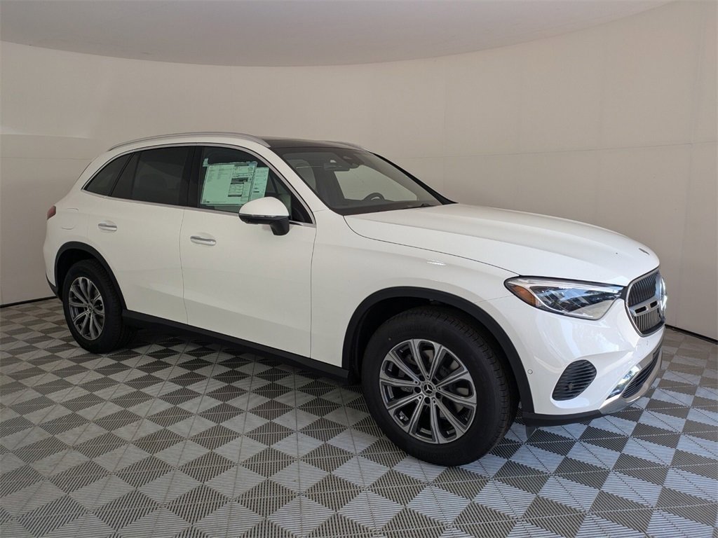 New 2026 Mercedes-Benz GLC 300