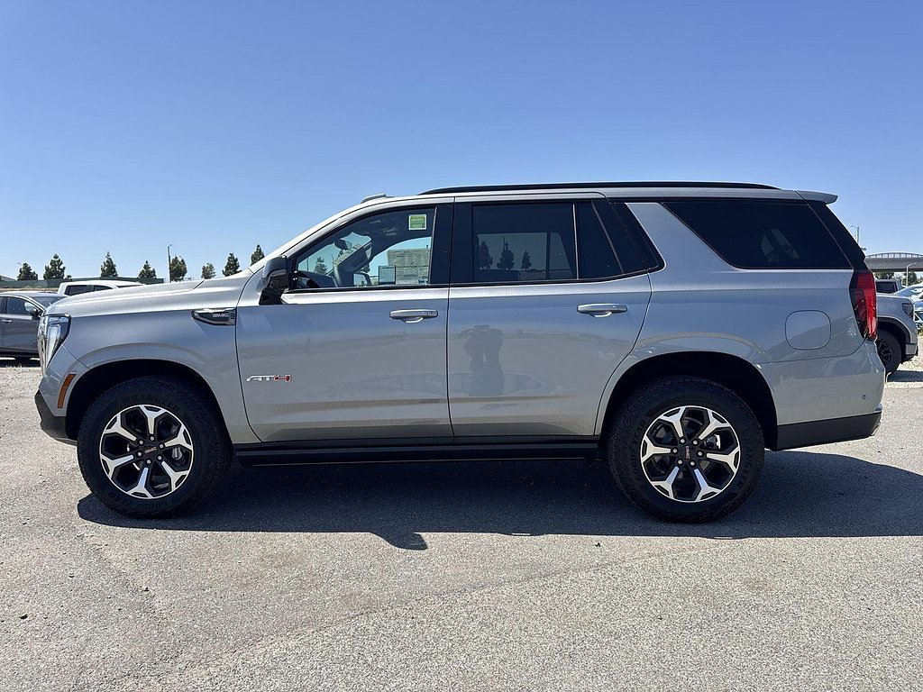 New 2026 GMC Yukon AT4 w/ AT4 Premium Package AWD/4WD image 5