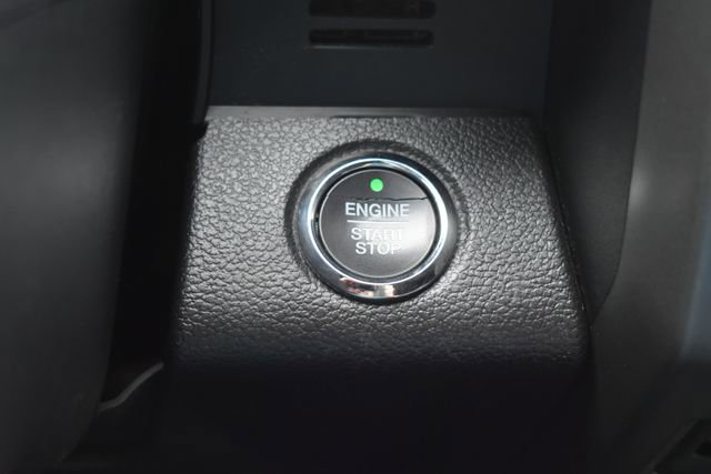 Used 2018 Ford Expedition Max XLT w/ Equipment Group 202A AWD/4WD image 27