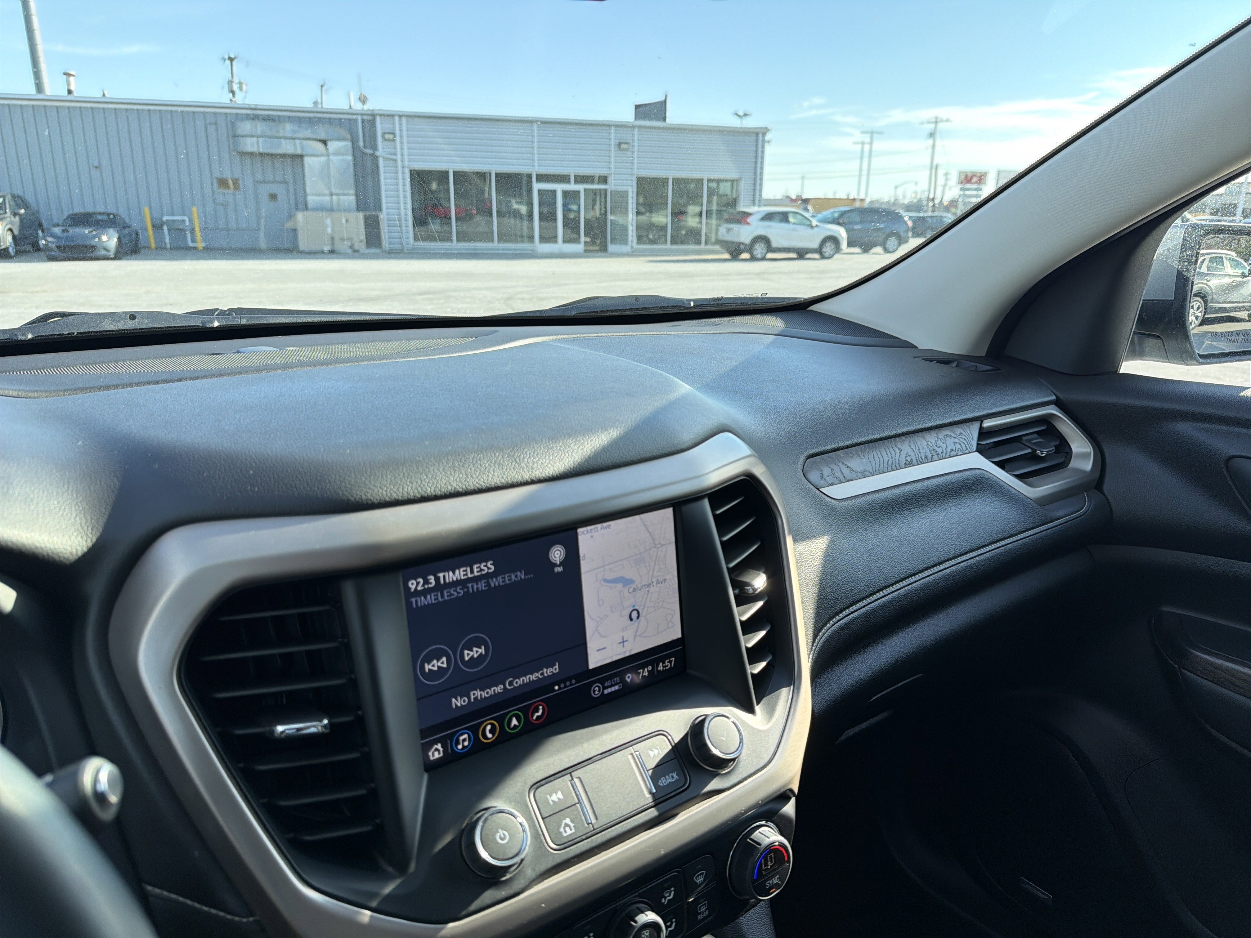 Used 2023 GMC Acadia Denali w/ Denali Technology Package image 59