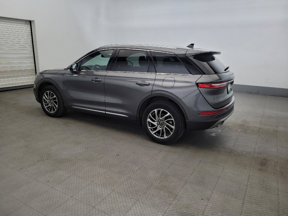 Used 2022 Lincoln Corsair AWD w/ Equipment Group 101A image 3