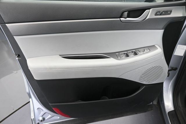 Used 2020 Hyundai Palisade SEL w/ Premium Package FWD image 25