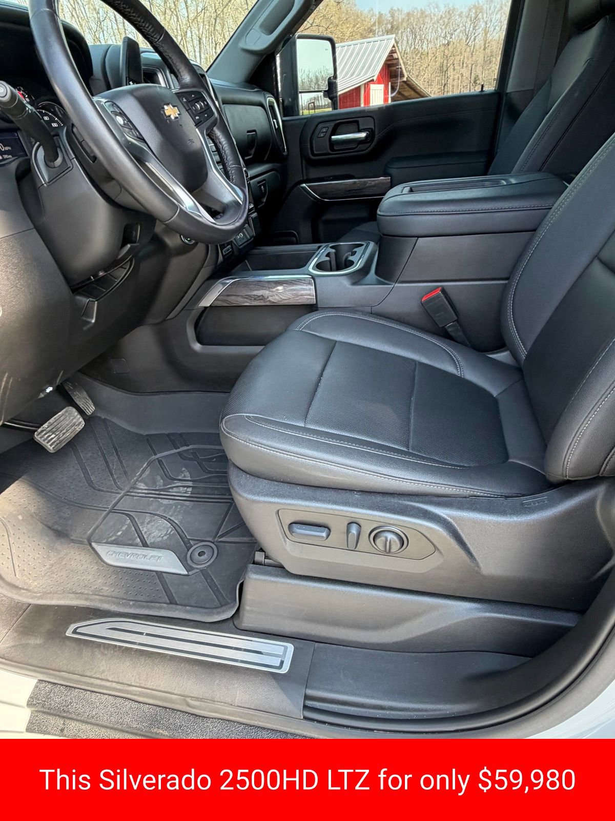 Used 2022 Chevrolet Silverado 2500 LTZ w/ LTZ Convenience Package image 10