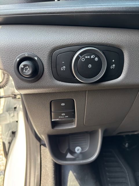 New 2025 Ford Transit 250 148 Medium Roof w/ Load Area Protection Package image 19