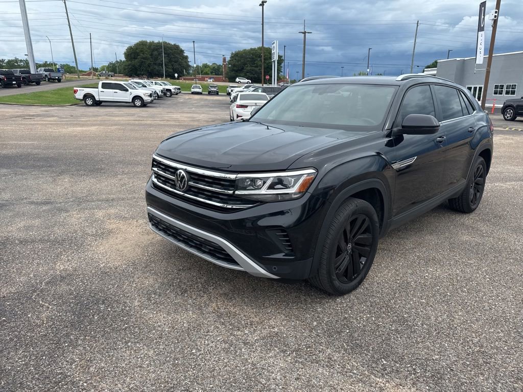 Used 2022 Volkswagen Atlas Cross Sport SE FWD image 6
