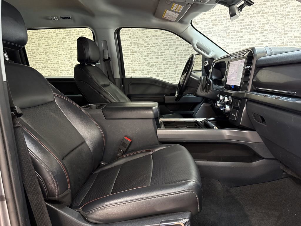 Used 2024 Ford F250 Lariat image 11