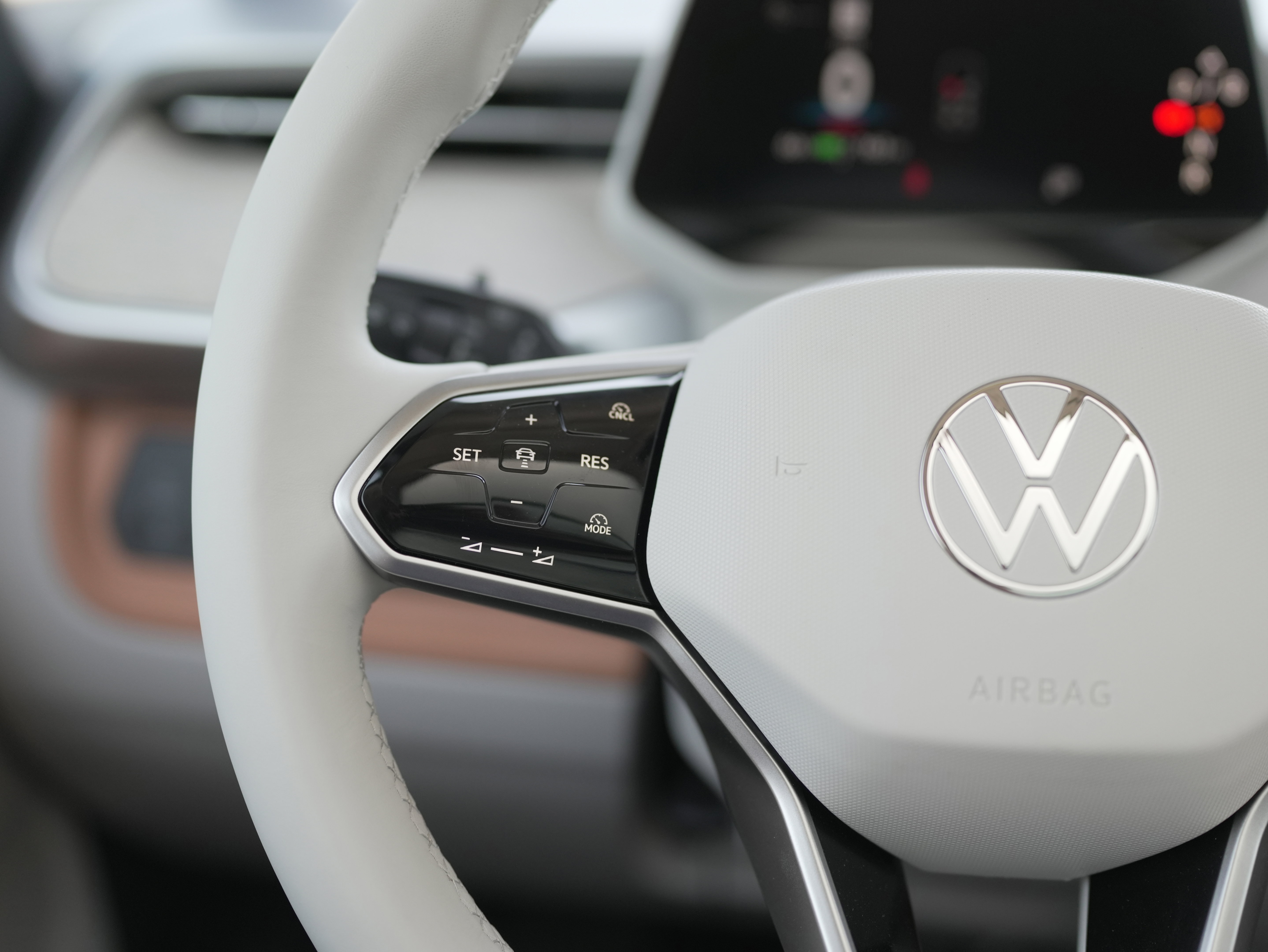 New 2025 Volkswagen ID. Buzz 1st Edition image 17