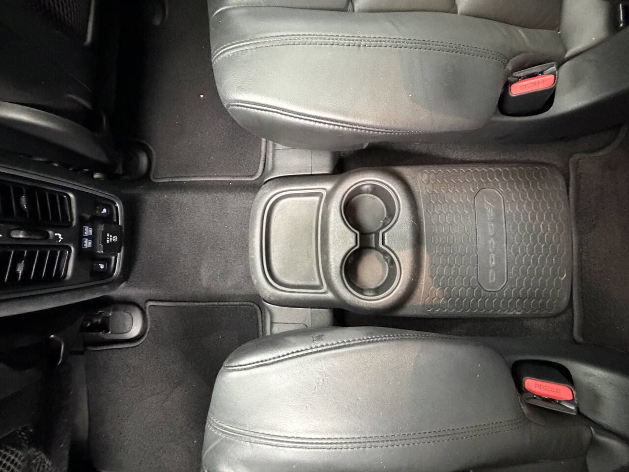 Used 2019 Dodge Durango Citadel AWD/4WD image 3