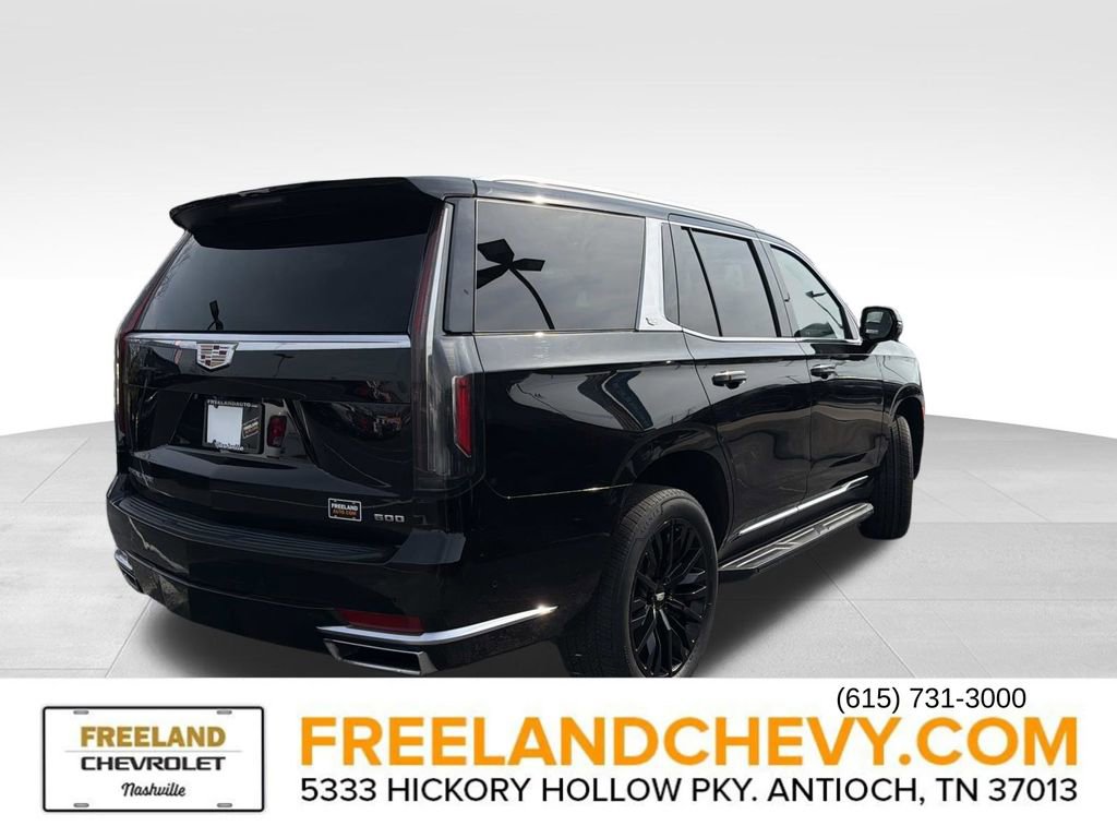 Used 2023 Cadillac Escalade Premium Luxury image 3