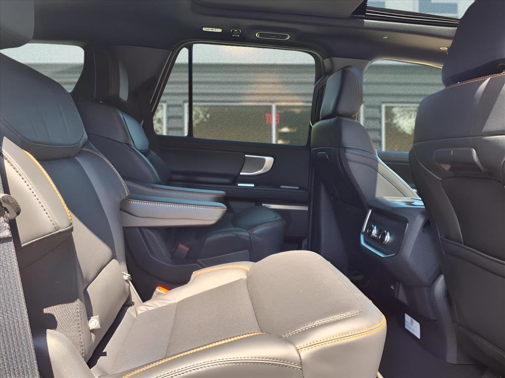 New 2025 Ford Expedition Tremor image 6